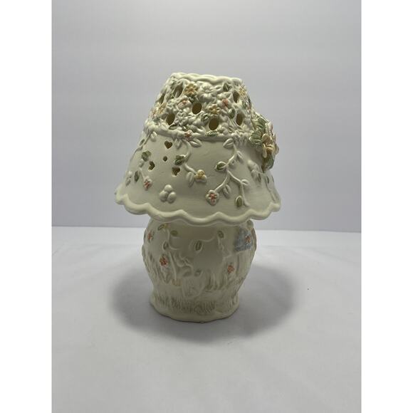 Vintage‎ Victorian Style CANDLE Lamp By Lincolnshire Raised Flowers 3D - Picture 6 of 13